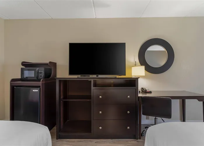 Clarion Pointe Kimball